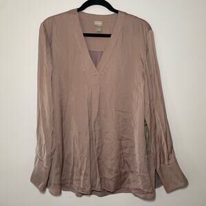 NWT Chico's Long Sleeve V-Neck Violet Silky Flowy Blouse size 3 / 16 / 18